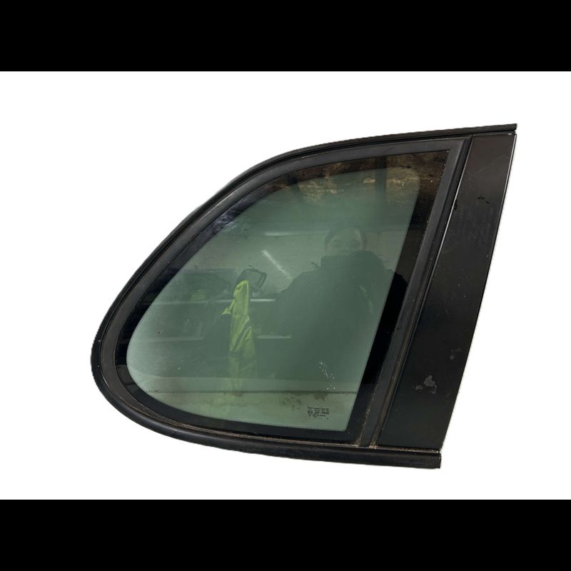 Rear Quarter Window Glass | Daviva