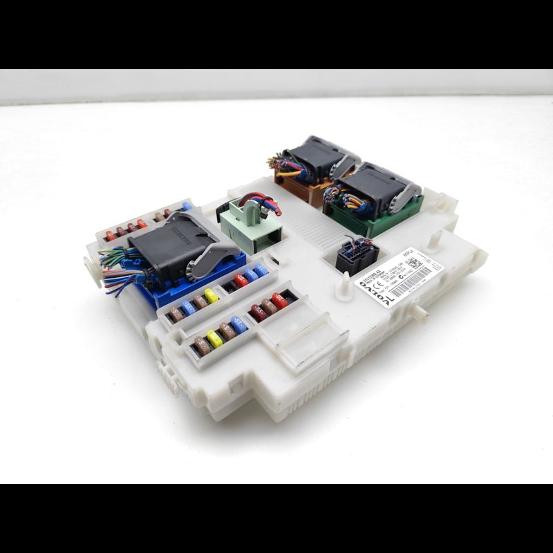 Fuse Relay Control Module Unit | Daviva