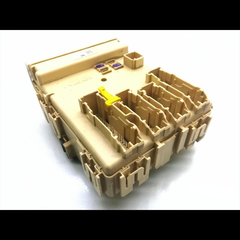Fuse Relay Control Module Unit | Daviva